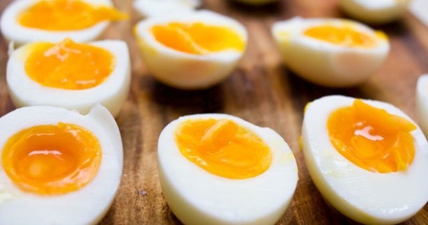 Kan Pıhtısı Olan Yumurtayı Yemek Zararlı Mı?