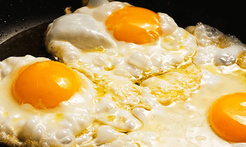 Sahanda Yumurta Pişirmenin Kolay Yolu